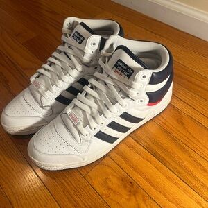 Adidas Original Top Ten High Classic Anniversary White, Red,Blue. Size 11